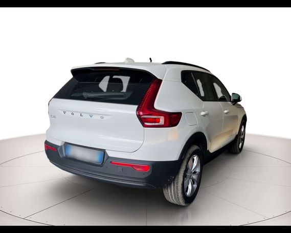 Volvo XC40 D3 Geartronic Plus 110 kW image number 3