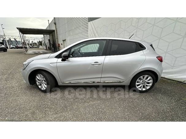 Renault Clio TCe 90 66 kW image number 4