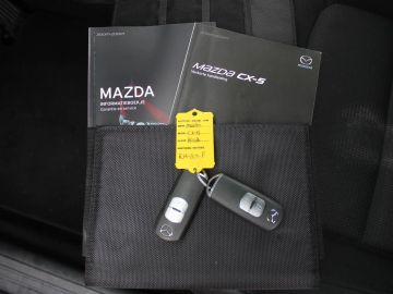 Car image 29