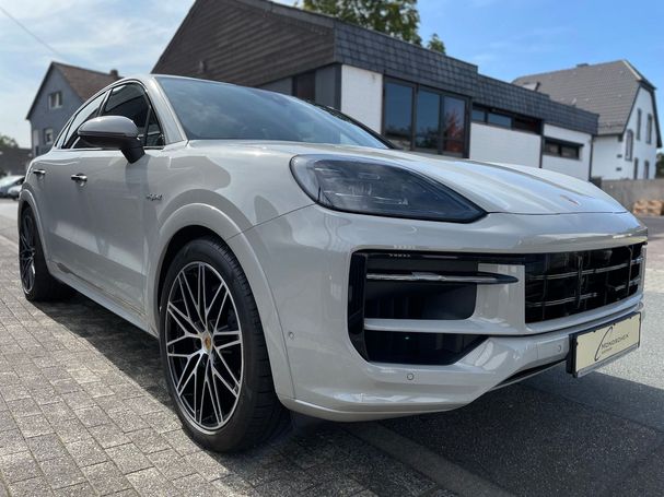 Porsche Cayenne Coupé E-Hybrid 346 kW image number 2