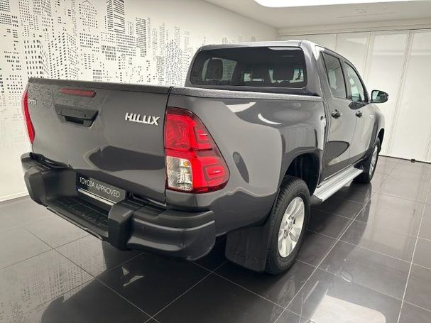 Toyota Hilux D Double Cab 2.4 4D 4WD 110 kW image number 3