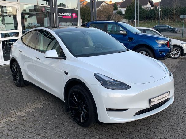 Tesla Model Y Long Range AWD Dual Motor 378 kW image number 10