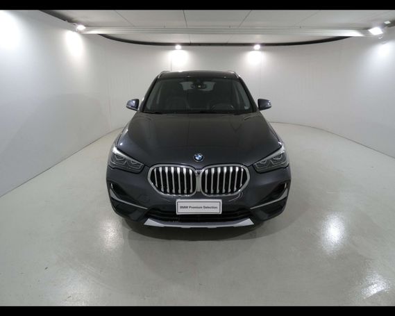 BMW X1 xDrive18d xLine 110 kW image number 2