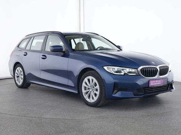 BMW 330i Touring Advantage xDrive 190 kW image number 3