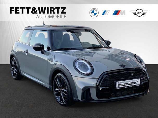 Mini Cooper JCW Trim 100 kW image number 1