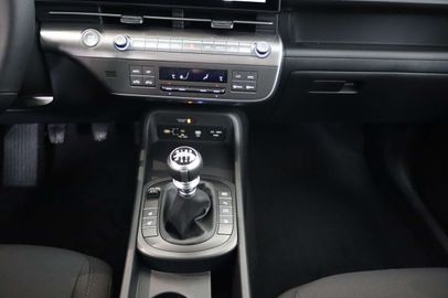 Car image 21