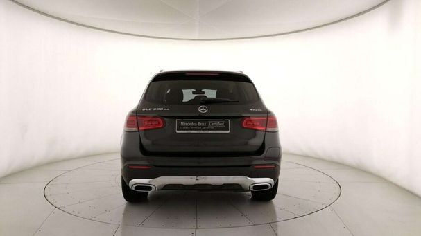 Mercedes-Benz GLC 300 de 4Matic 225 kW image number 3