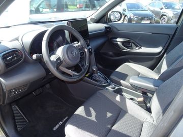 Car image 9