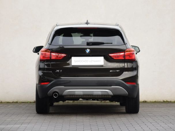 BMW X1 sDrive18i xLine 103 kW image number 5