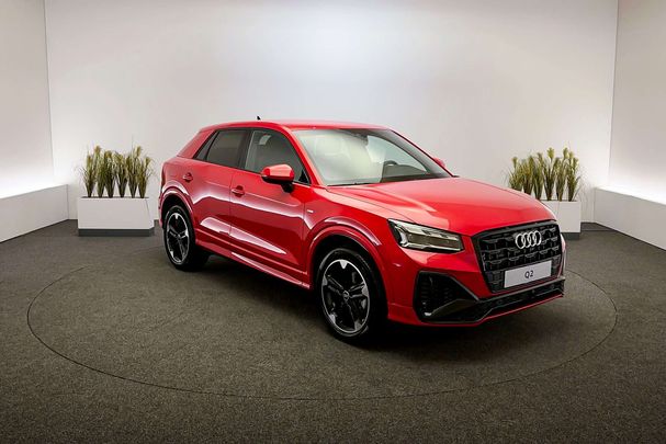 Audi Q2 35 TFSI S tronic 110 kW image number 2