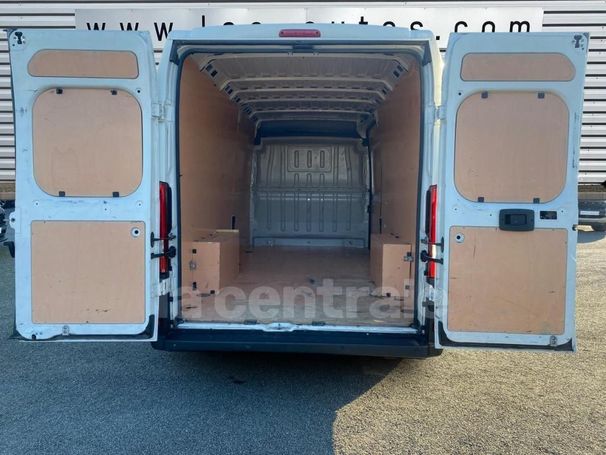 Citroen Jumper 35 L4H2 Business 120 kW image number 10