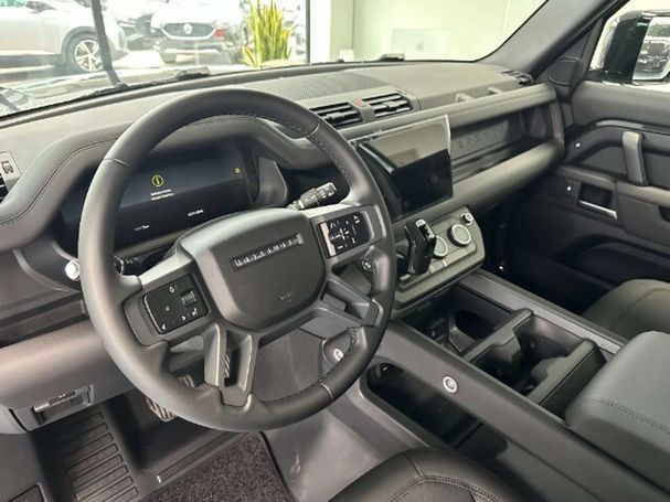 Land Rover Defender SE 147 kW image number 16