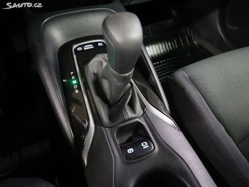 Car image 30