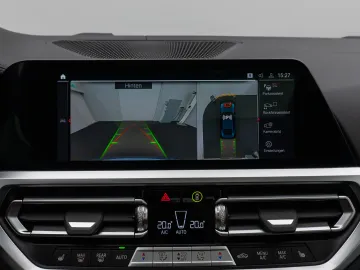 Car image 38