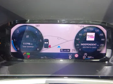 Car image 31