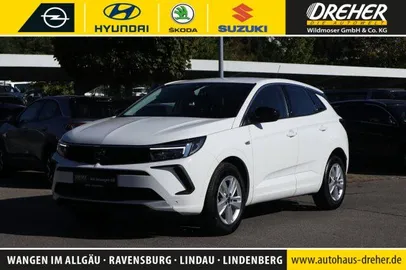 Car image 1