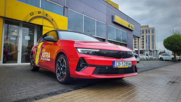 Opel Astra 133 kW image number 5