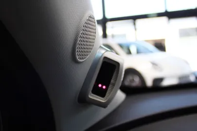 Car image 31