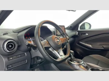 Car image 45