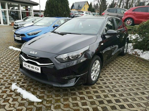 Kia Ceed 1.5 T-GDI 118 kW image number 2