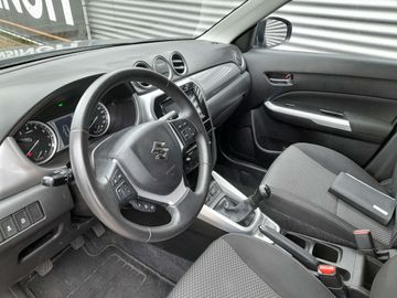 Car image 10