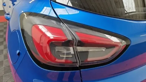 Car image 34