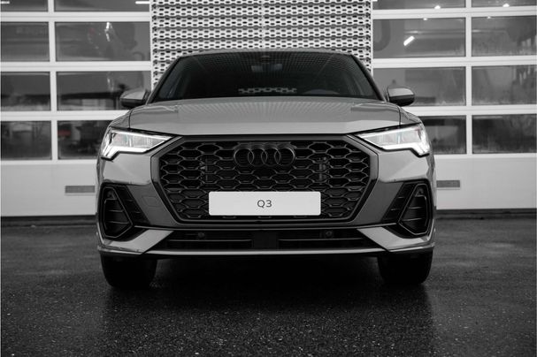 Audi Q3 45 TFSIe Sportback 180 kW image number 2