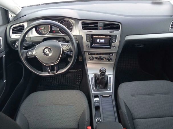 Volkswagen Golf 1.2 TSI Comfortline 77 kW image number 9