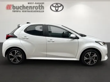 Car image 5