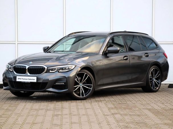 BMW 320d Touring xDrive 140 kW image number 1