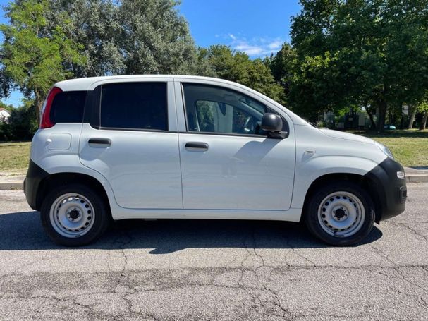 Fiat Panda 1.0 GSE Hybrid 51 kW image number 2