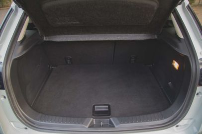 Car image 36