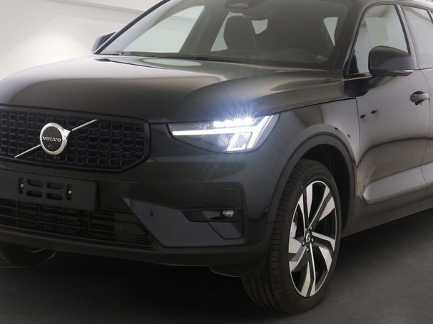 Volvo XC40 B4 Dark Ultimate 145 kW image number 3