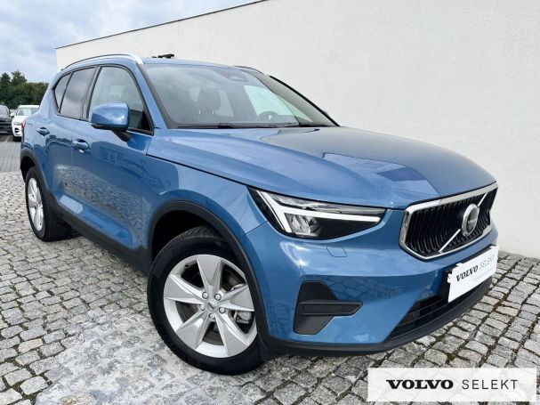 Volvo XC40 B3 Core 120 kW image number 3