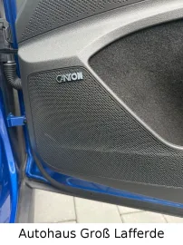 Car image 38