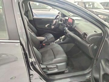 Car image 20