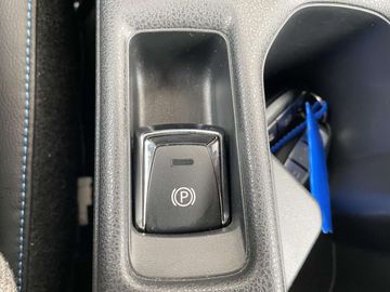 Car image 31