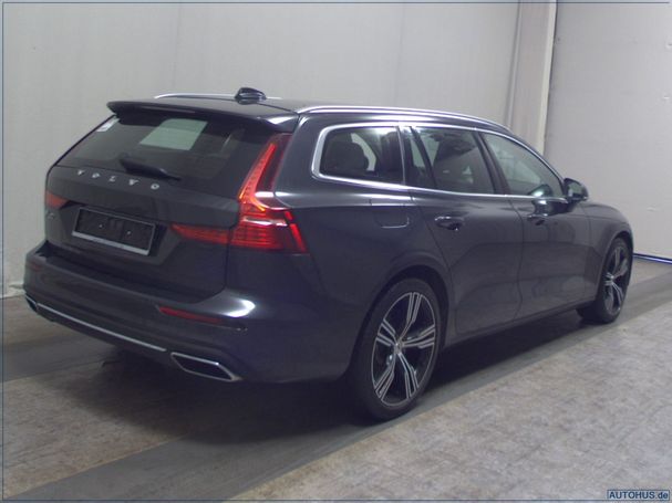 Volvo V60 D4 Inscription 140 kW image number 3