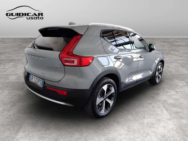 Volvo XC40 B3 Core 120 kW image number 11