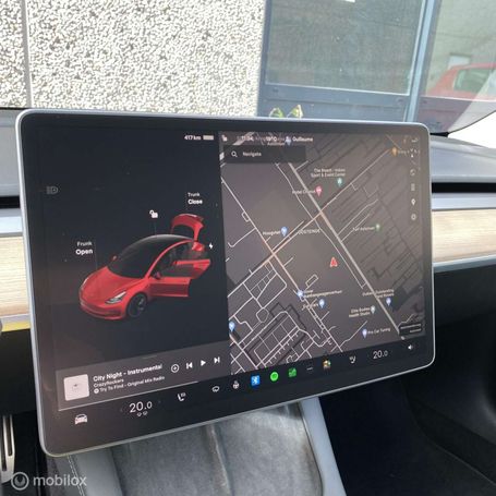 Tesla Model 3 60 208 kW image number 12