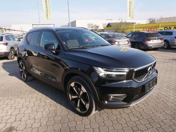 Volvo XC40 D3 Momentum 110 kW image number 1