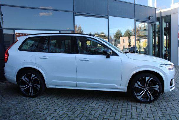 Volvo XC90 Recharge T8 AWD 288 kW image number 3