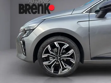 Car image 19