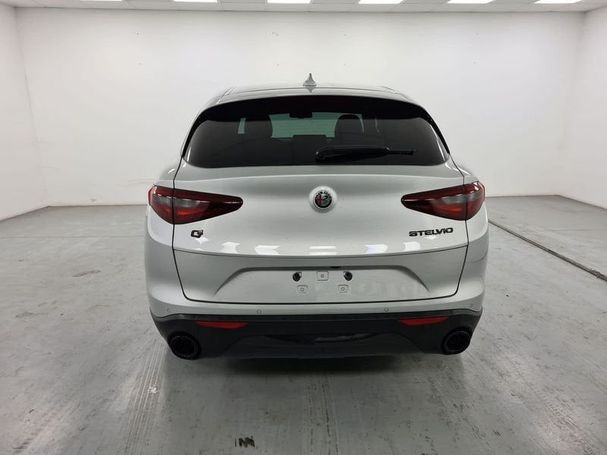 Alfa Romeo Stelvio 2.2 Q4 140 kW image number 6