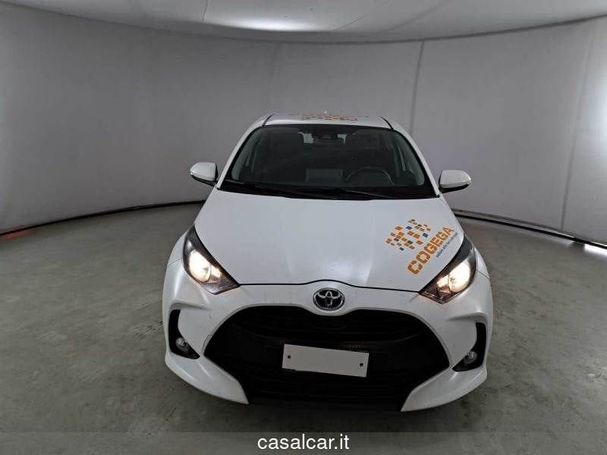 Toyota Yaris 1.5 Hybrid Business 85 kW image number 2