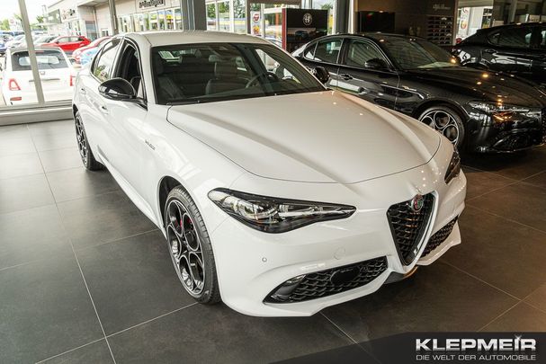 Alfa Romeo Giulia 2.0 Turbo 16V Veloce 206 kW image number 3