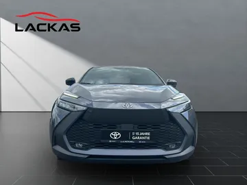 Car image 3