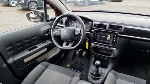 Car image 10