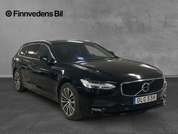 Volvo V90 D4 AWD Momentum 141 kW image number 2