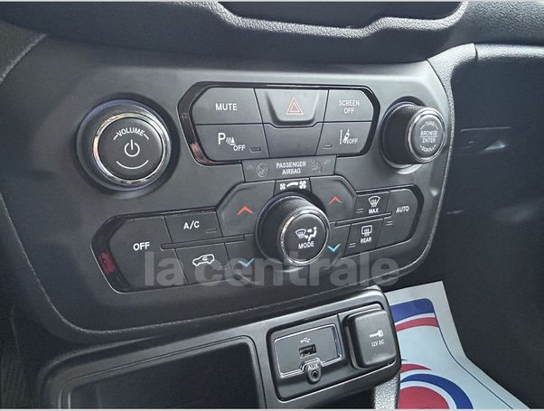 Jeep Renegade 1.0 Limited 88 kW image number 22